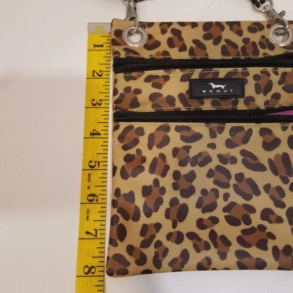 Scout Bags Crossbody Bag/Purse, EUC - Picture 6 of 12